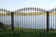 Забор из металлического прутка